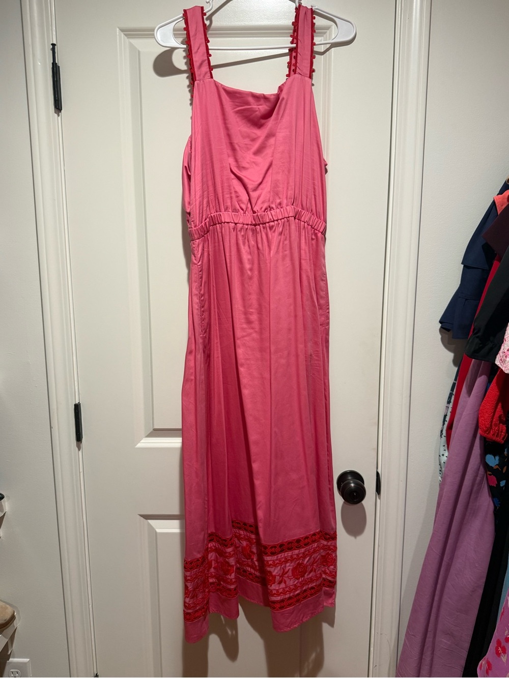 Women's Pink Sleeveless Maxi Dress with Embroidered Hem
